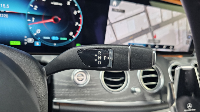 car Mercedes Benz E Class id67887 photo #9