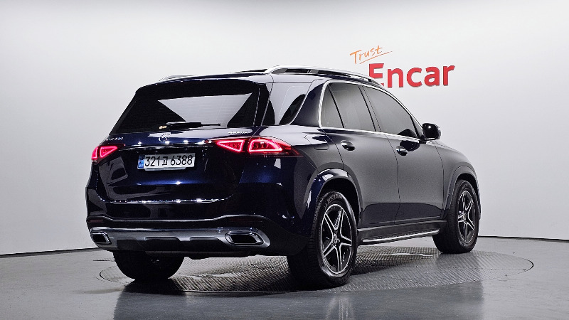 car Mercedes Benz GLE id67902 photo #2
