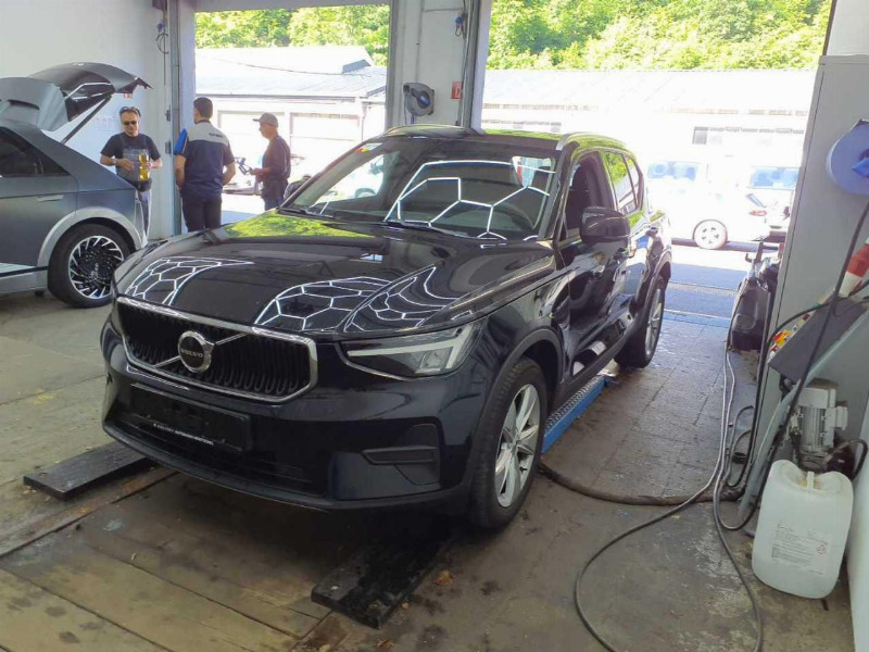 car Volvo XC40 id67944 photo #2