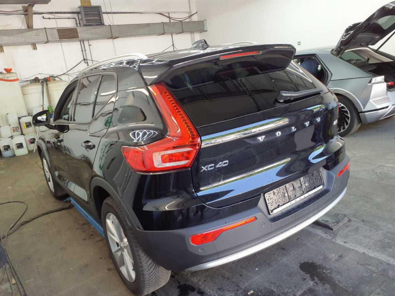 car Volvo XC40 id67944 photo #4