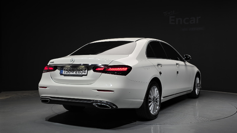 car Mercedes Benz E Class id67947 photo #2
