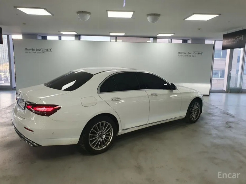 car Mercedes Benz E Class id67965 photo #2