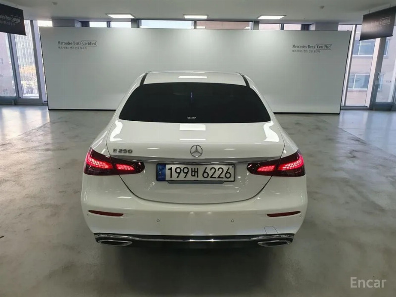 car Mercedes Benz E Class id67965 photo #4