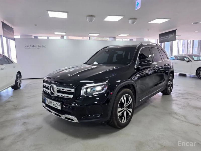 car Mercedes Benz GLB id67968 main photo