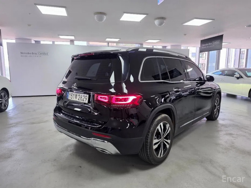 car Mercedes Benz GLB id67968 photo #2