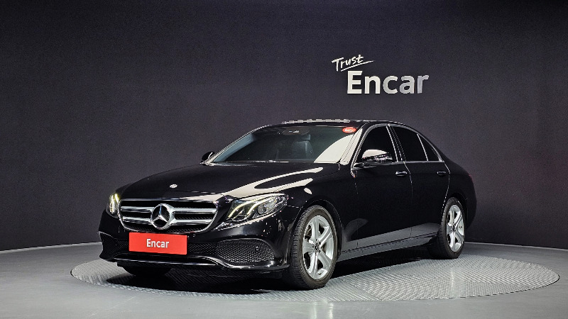 car Mercedes Benz E Class id67992 main photo
