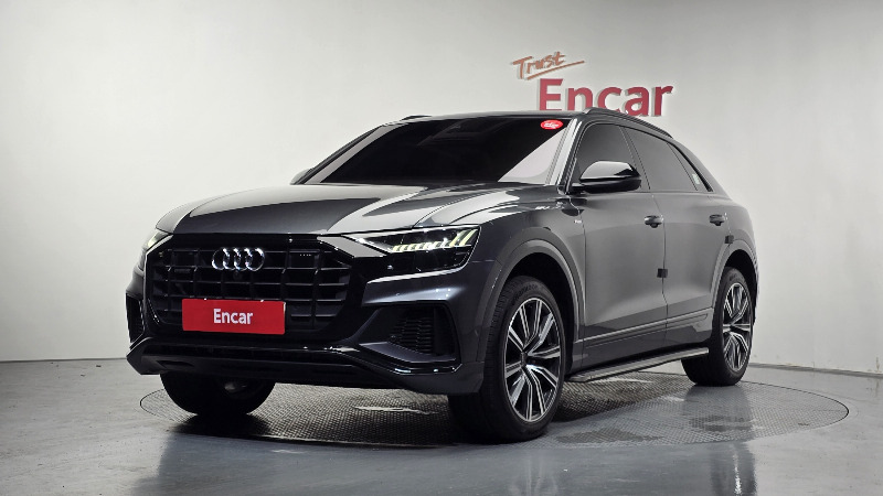 car Audi Q8 id68008 main photo