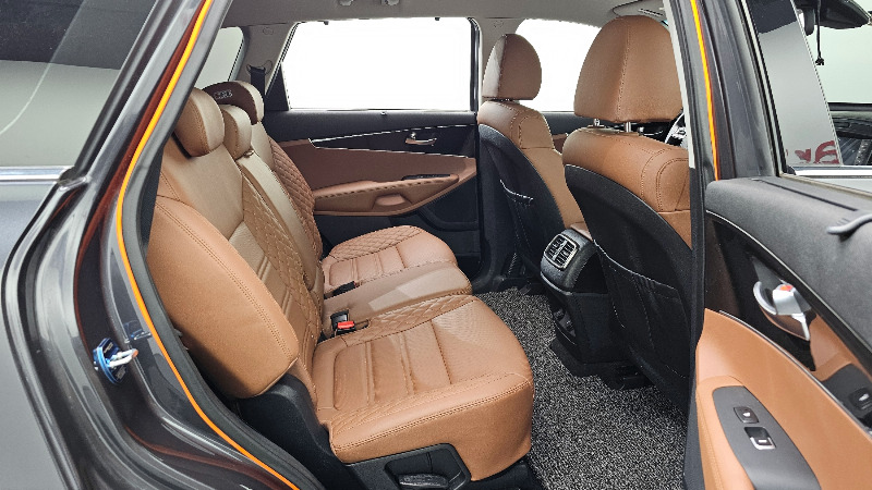 car KIA Sorento id68012 photo #12