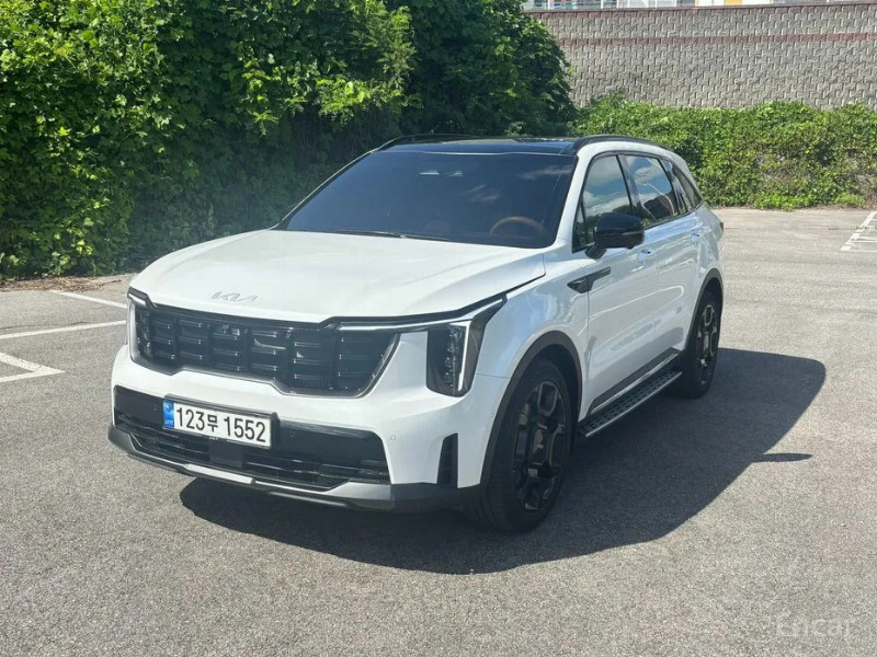 car KIA Sorento id68031 main photo