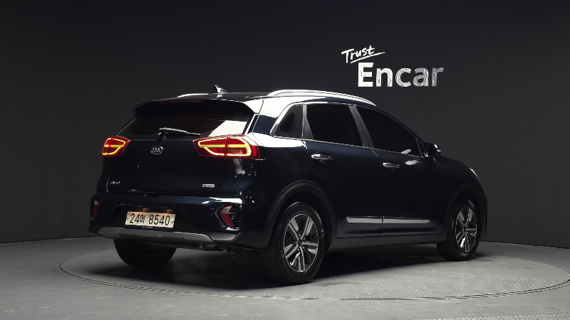 car KIA Niro id68038 photo #2