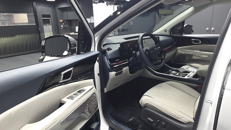 car KIA Carnival id68045 photo #10