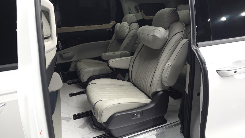 car KIA Carnival id68045 photo #12