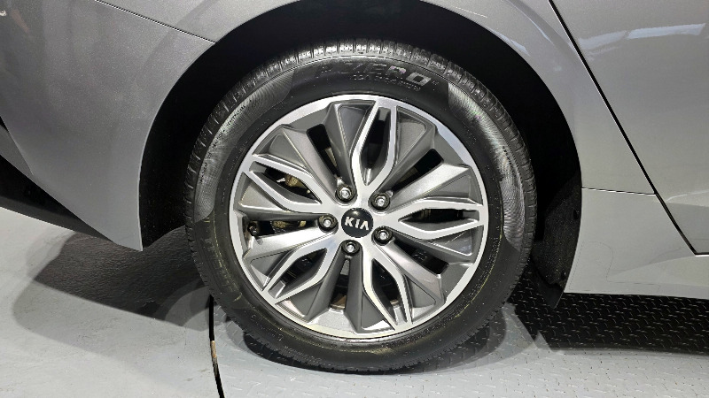 car KIA K5 id68075 photo #5