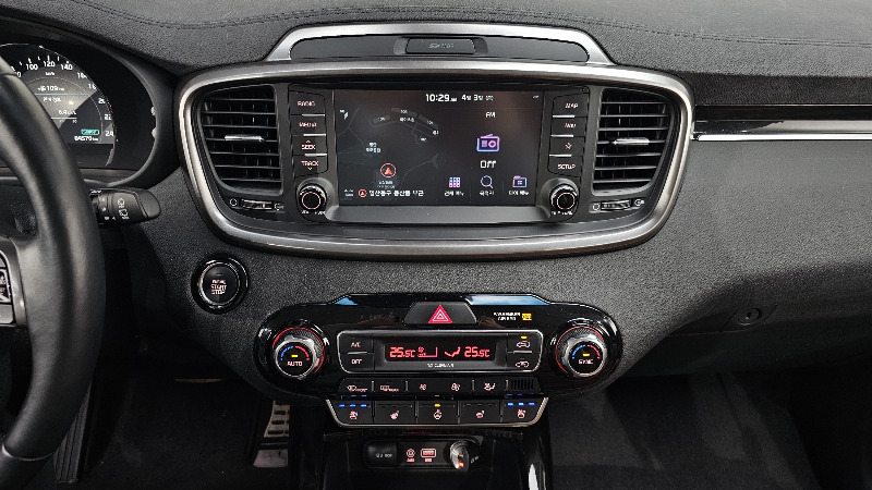 car KIA Sorento id68088 photo #14
