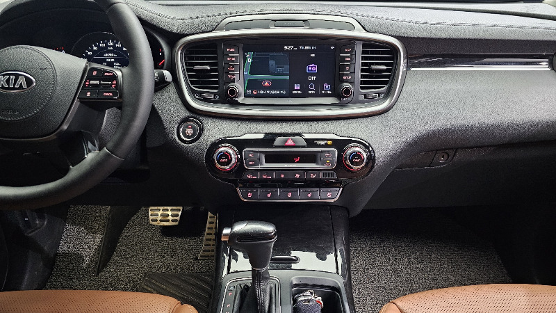 car KIA Sorento id68100 photo #13
