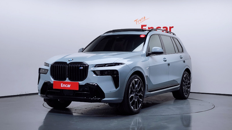 car BMW X7 id68109 main photo