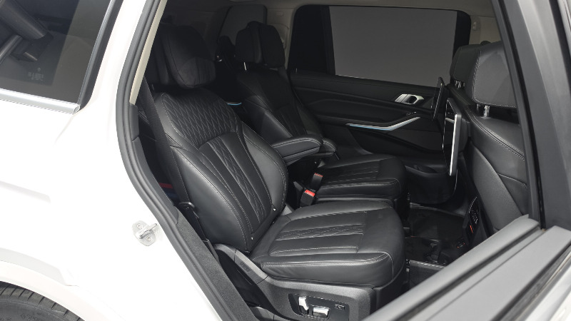 car BMW X7 id68111 photo #11