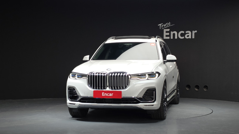 car BMW X7 id68111 photo #3