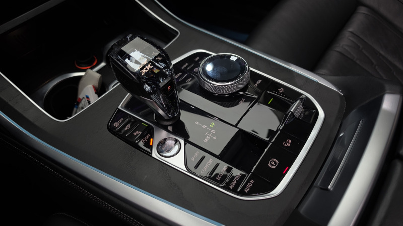 car BMW X7 id68111 photo #9