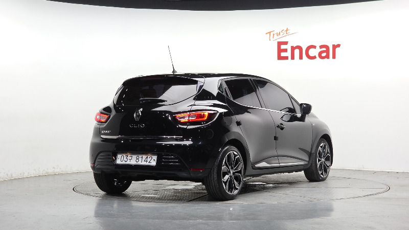 car Renault Samsung CILO id68114 photo #2