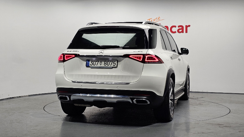 car Mercedes Benz GLE id68123 photo #4