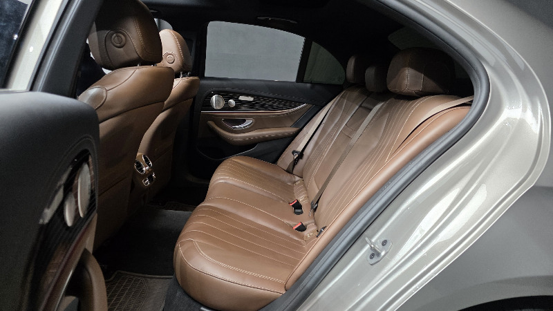 car Mercedes Benz E Class id68136 photo #12