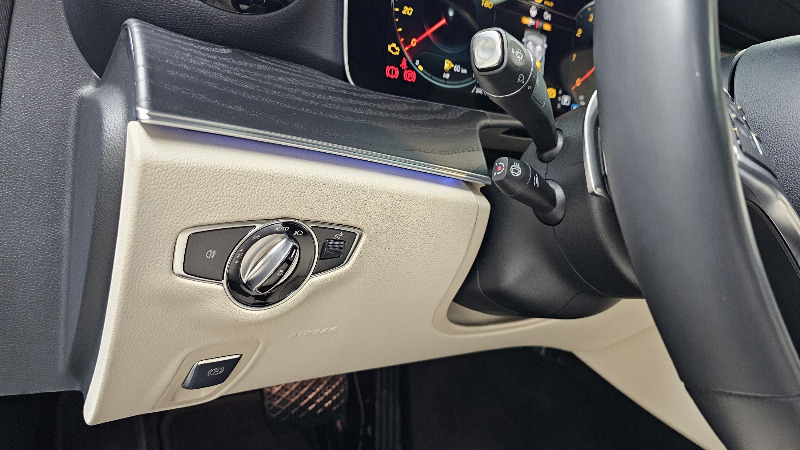 car Mercedes Benz E Class id68151 photo #29