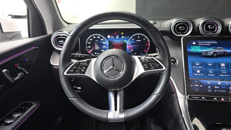 car Mercedes Benz GLC id68165 photo #13