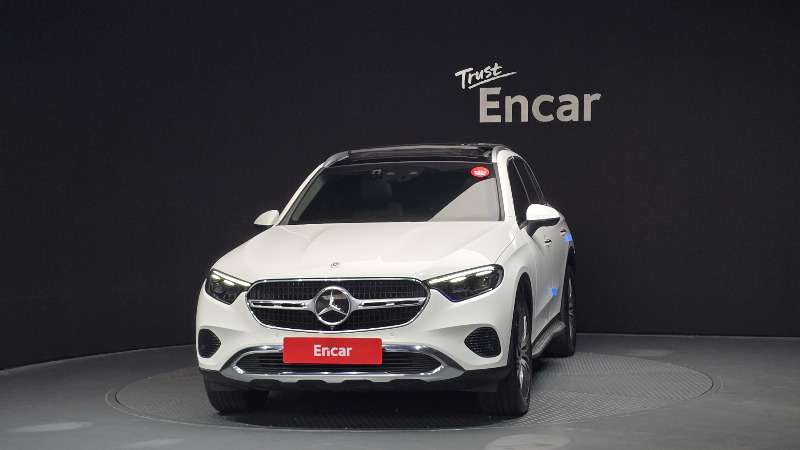 car Mercedes Benz GLC id68165 photo #3