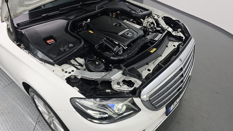 car Mercedes Benz E Class id68200 photo #6