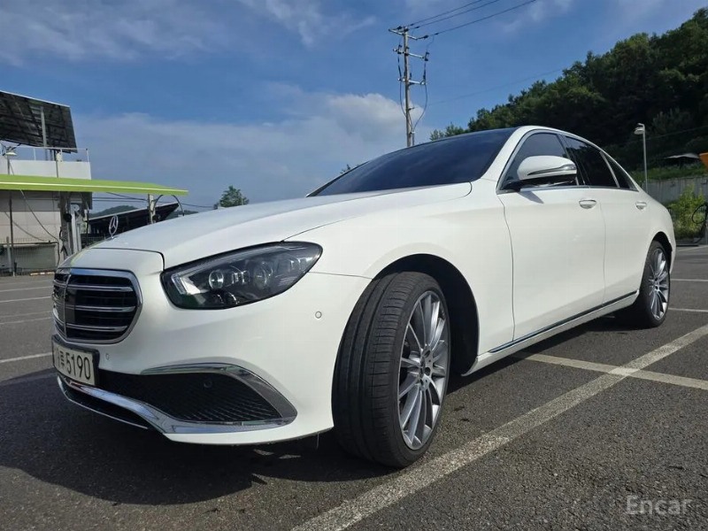 car Mercedes Benz E Class id68207 main photo