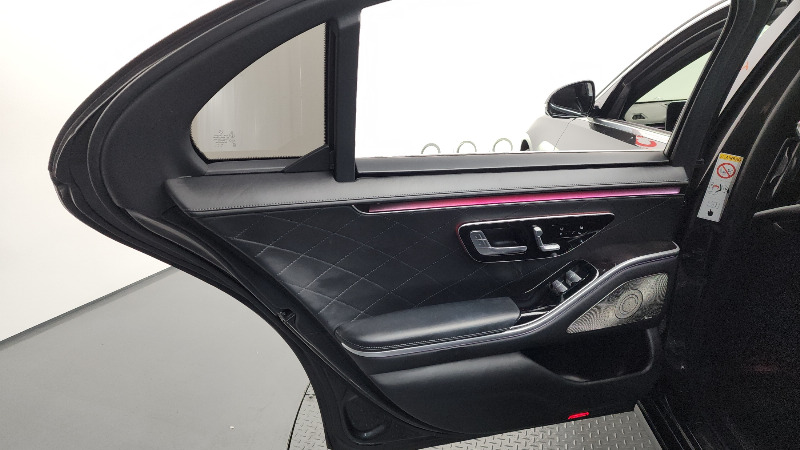 car Mercedes Benz S Class id68209 photo #25