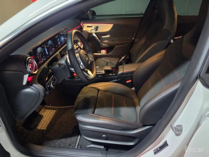 car Mercedes Benz CLA id68211 photo #12