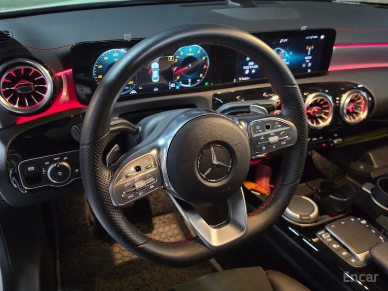 car Mercedes Benz CLA id68211 photo #18