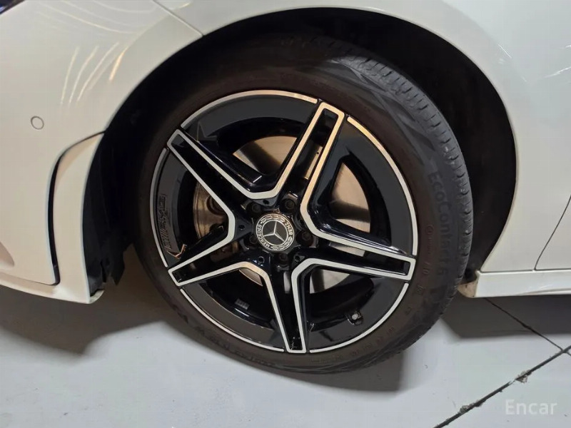 car Mercedes Benz CLA id68211 photo #19