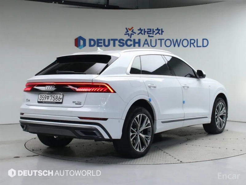 car Audi Q8 id68224 photo #2
