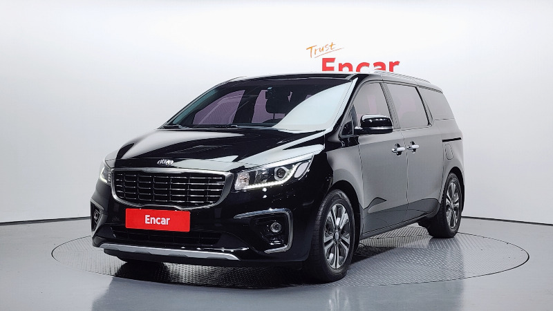 car KIA Carnival id68242 main photo