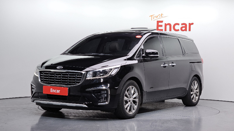 car KIA Carnival id68256 main photo
