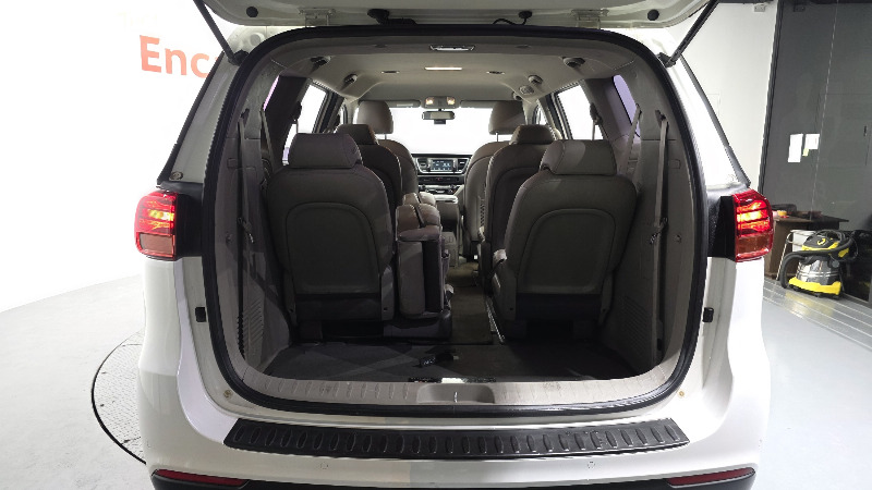car KIA Carnival id68264 photo #20