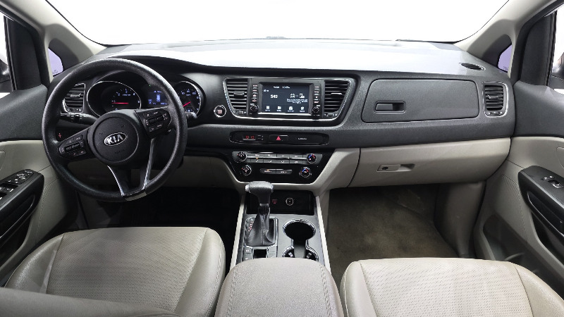 car KIA Carnival id68264 photo #7