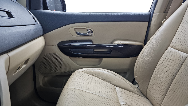 car KIA Carnival id68265 photo #25
