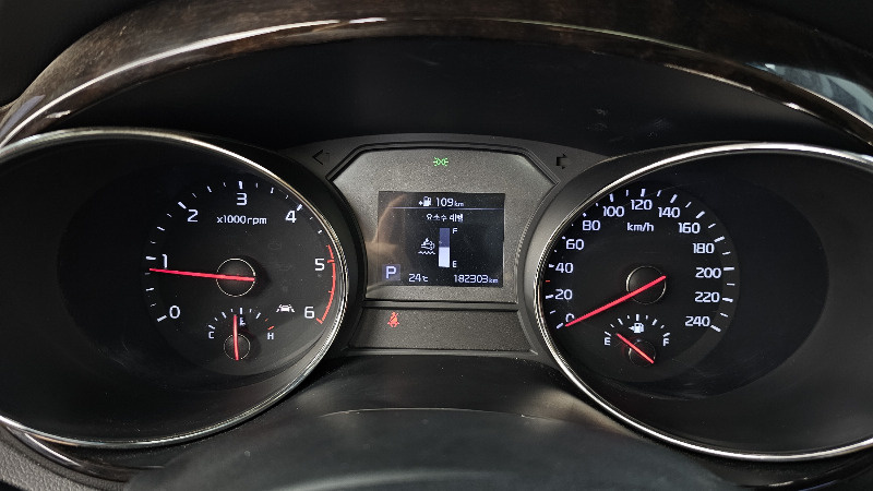 car KIA Carnival id68265 photo #8