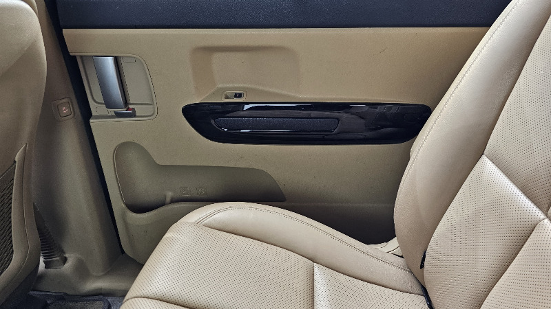 car KIA Carnival id68285 photo #25