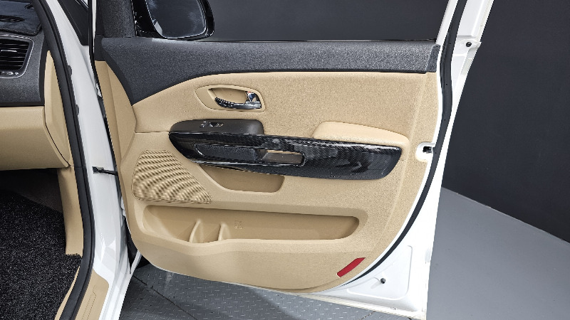 car KIA Carnival id68287 photo #24