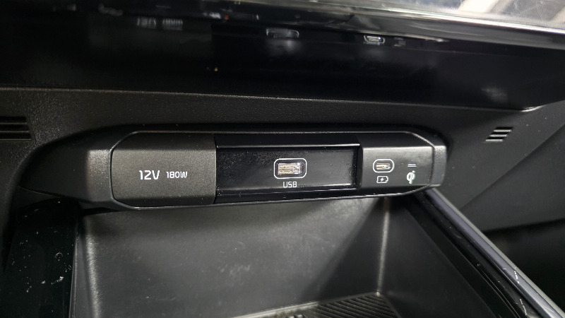 car KIA Niro id68355 photo #15