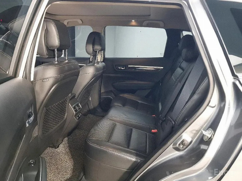 car Renault Samsung QM6 id68370 photo #9