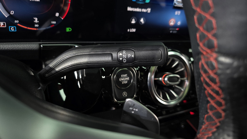 car Mercedes Benz GLA id68373 photo #9
