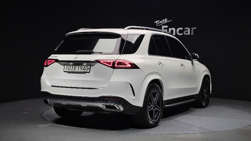 car Mercedes Benz GLE id68392 photo #2