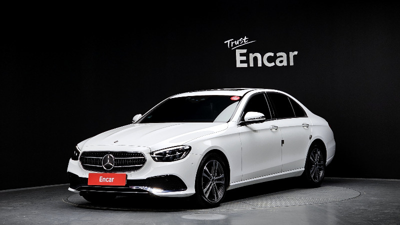 car Mercedes Benz E Class id68395 main photo