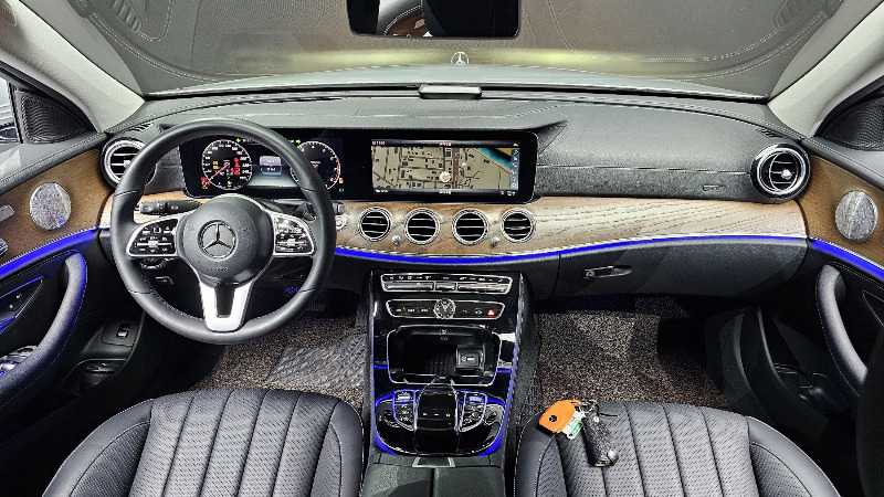 car Mercedes Benz E Class id68396 photo #7
